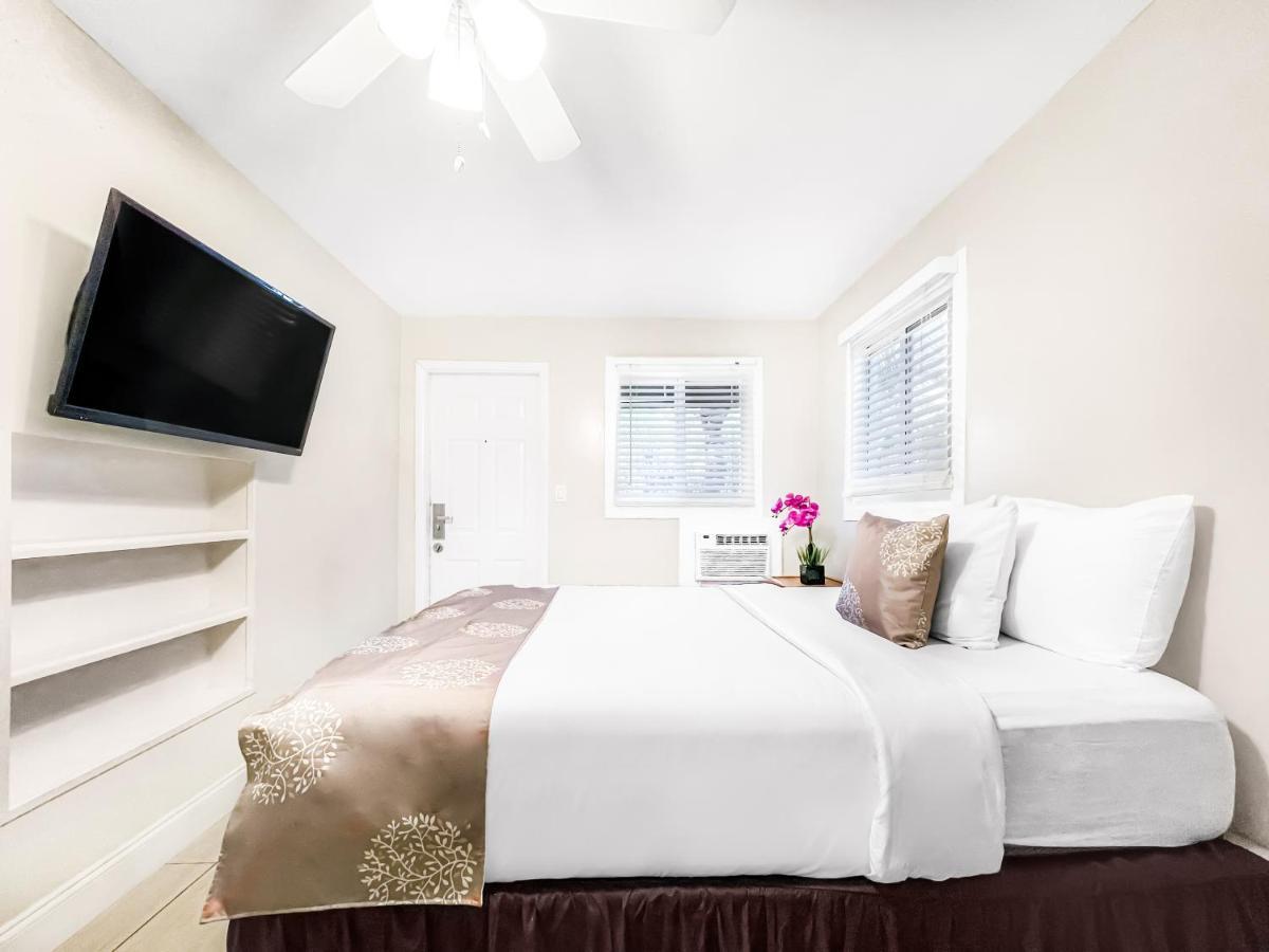The Flamingo Hotell Hollywood Eksteriør bilde